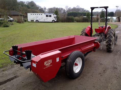 Model 77P - PTO Drive Spreaders • Millcreek Manure Spreaders