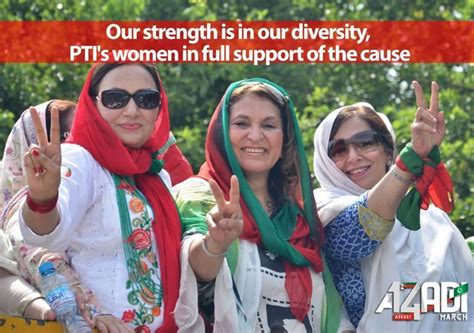 PTI Women Wing in AZADI MARCH | Imran Khan Photos | FanPhobia ...