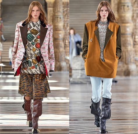 Louis Vuitton Fall Winter 2022 Show | Paul Smith