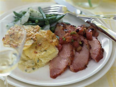 Glazed Ham with Potatoes Au Gratin recipe | Eat Smarter USA