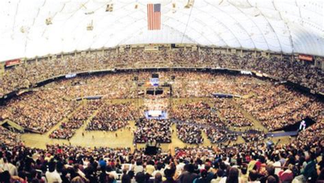 10 Fascinating WWE WrestleMania 8 Facts – Page 2