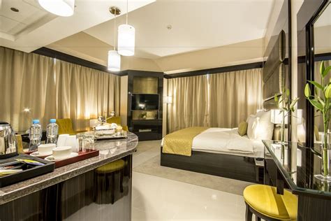 Gevora Hotel in Dubai | Best Rates & Deals on Orbitz