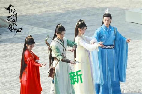 Foto Terbaru Ju Jingyi dan Chen Zheyuan di Lokasi Syuting Chinese Paladin 4 | Layar Hijau