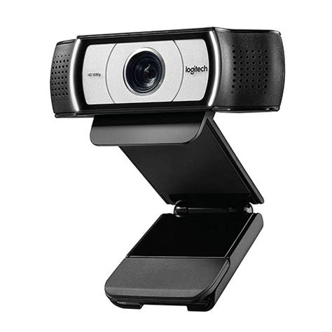 Logitech C920 vs C930e (2021): Which Is the Better Logitech Webcam ...