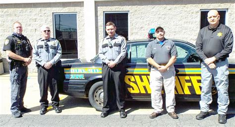 Hancock County Sheriff reserve unit lends helping hand | News, Sports, Jobs - The Herald Star