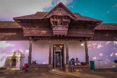 Padmanabhapuram Palace: The Wooden Marvel of Travancore Kingdom - Life and Its Experiments in ...