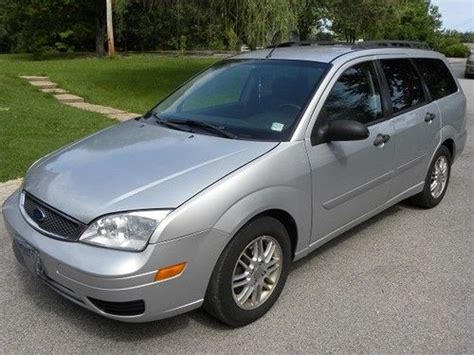 Buy used 2006 Ford Focus ZXW Wagon 5-Door 2.0L in Barnhart, Missouri, United States, for US ...