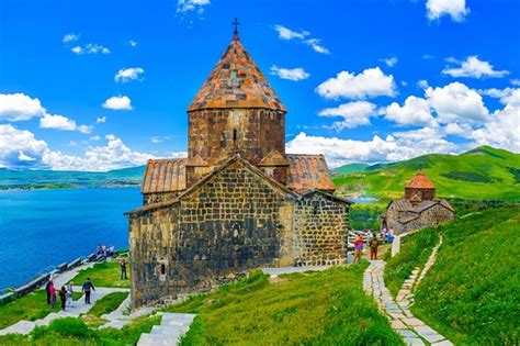 Armenia Tourism: 15 Magnificent Armenia Photos That Give You A Glimpse ...