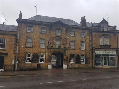 THE GEORGE HOTEL - Updated 2024 Prices, Reviews (Crewkerne)