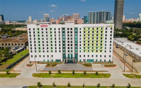 Dual-branded hotel opens near Texas Medical Center