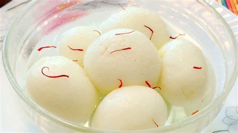 How To Prepare Bengali Rasgulla At Home