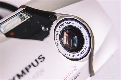 Olympus Mju II Review - a Skeptical Look at a Cult Favorite