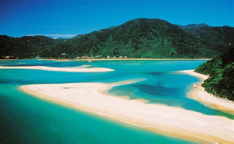 Het Abel Tasman National Park is het kleinste National Park van Nieuw ...