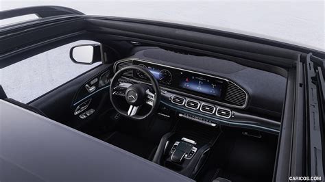 2024 Mercedes-Benz GLE - Interior | Caricos