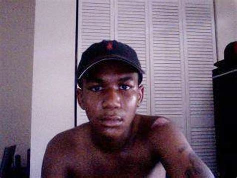 Trayvon Martin shooting - Photo 1 - Pictures - CBS News