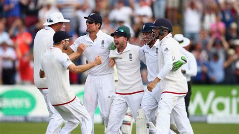 England Romp To Victory Against Australia | Scoop News | Sky News