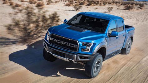 Ford F-150 Raptor ganha amortecedores adaptativos que suavizam saltos