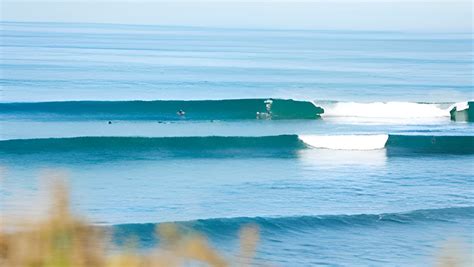 Guide for Surfing in Melbourne: 10 Best Spots and More