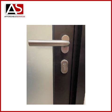 Door Lock Cylinder Replacement - Affordable Door Repair