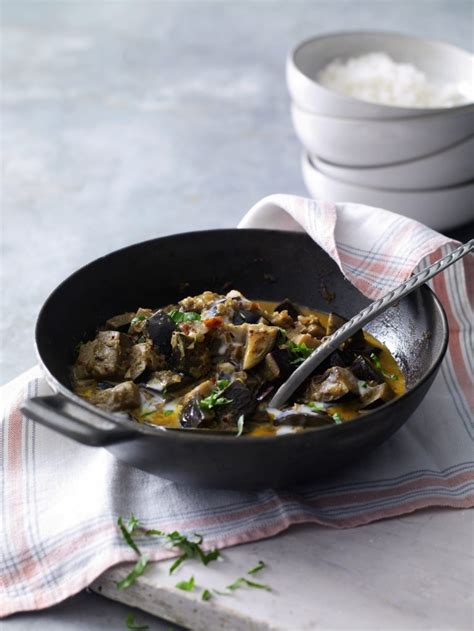 Recipe: Spicy Aubergine Curry - Anything Goes Lifestyle