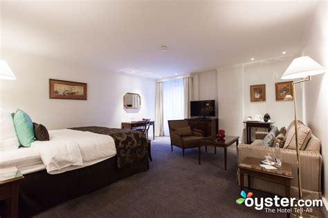 Hotel Bristol Review: What To REALLY Expect If You Stay