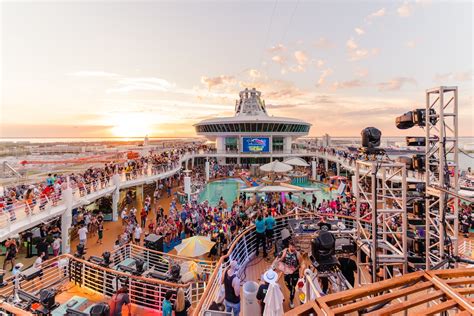 Groove Cruise Cabo Drops Massive Phase 1 Lineup for 2022 Sailing | EDM Identity