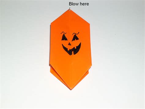 Origami Halloween Pumpkin Folding Instructions - How to make a Halloween Pumpkin Origami