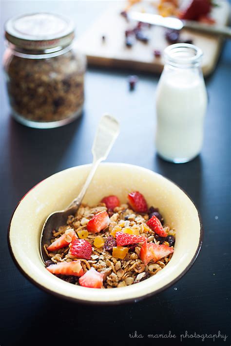 Power Granola - Saturday Cooking with My Baby Girl | Bella Bonito