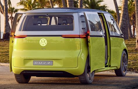 The all-electric and autonomous Volkswagen ID BUZZ minivan | Electric Hunter