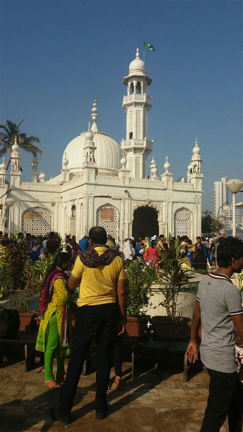 Haji Ali Dargah, Mumbai | Haji ali dargah, Mumbai, Mumbai travel