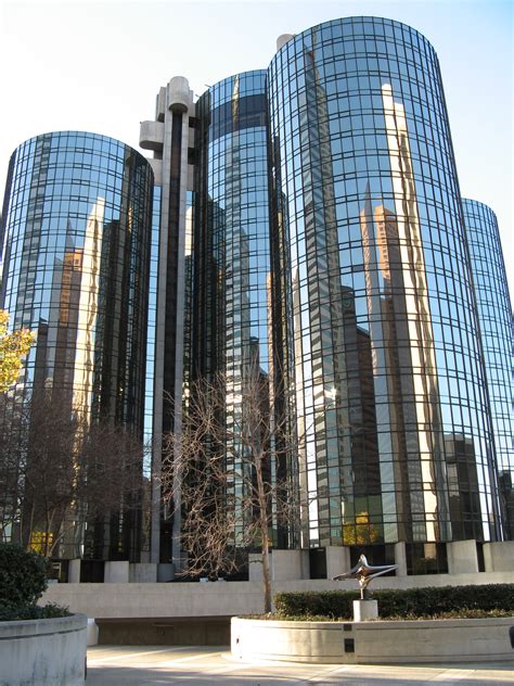 File:Westin Bonaventure Hotel.jpg - Wikimedia Commons