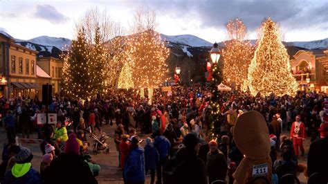 Holidays arrive in Breckenridge with a sea of Santas, dogs, and lights