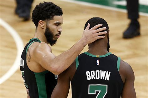 Jaylen Brown and Jayson Tatum leave game after collision - CelticsBlog