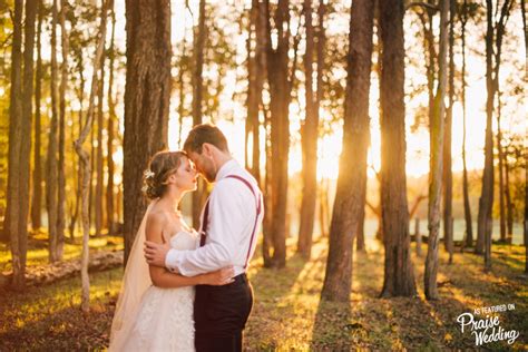 This utterly romantic, light-filled wedding photo deserves to be a movie scene! » Praise Wedding ...