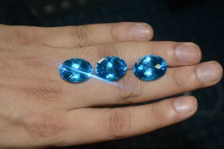 Where to buy Swiss blue topaz at wholesale prices