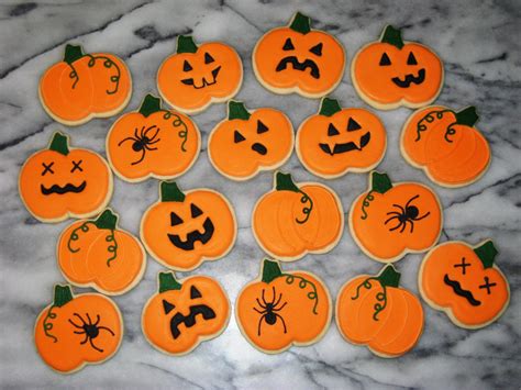 Cammy's Kitchen: Off Topic - Decorated Cookies - Shabby Chic, Pumpkins