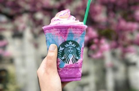 We tried the Starbucks Unicorn Frappuccino so you don't have to