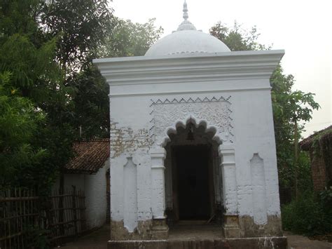 KHARKA BASANT: PARASNATH TEMPLE