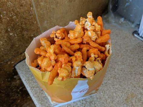 Review: Cheetos Popcorn