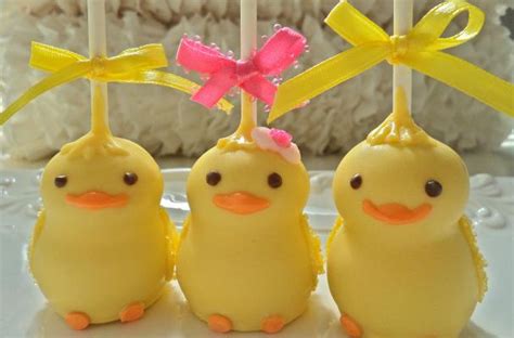 Foodista | Easter Chick Cake Pops Hatched Just in Time for Easter
