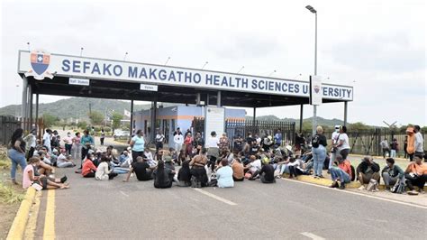 R17m Sefako Makgatho Health Sciences University laptop tender ’delayed by management feud’