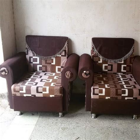 Red Modern Sofa Set, For Home, Size: Rustic at Rs 35000/set in Deoria ...