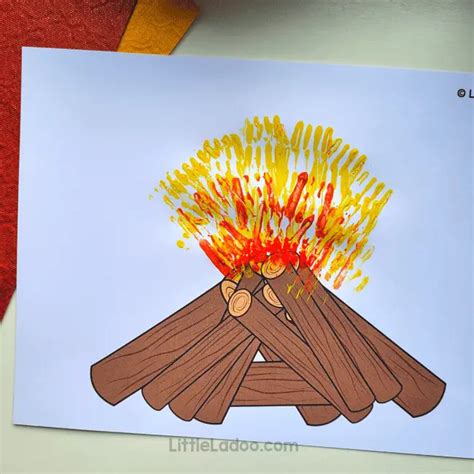 Fork-Painted Campfire Craft - Little Ladoo