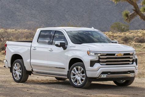 Chevrolet Introduces Limited Edition 2014 Colorado Sport At Bangkok ...