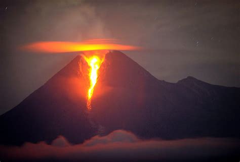 One Day for Indonesia: Pictures from Mount Merapi Eruption