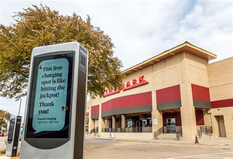 Newly Renovated Cinemark Central Plano Opens Thursday - Plano Magazine