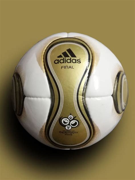 ADIDAS TEAMGEIST OFFICIAL MATCH BALL | WORLD CUP FINAL BALL 2006 ...