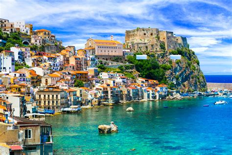 Medieval Scilla with Old Castle, Italy jigsaw puzzle in Great Sightings puzzles on ...