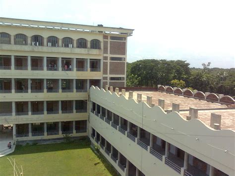 Naogaon City: Naogaon polytechnic institute