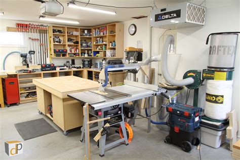 24 x 36 layout for wood and tools - Google Search | Woodworking shop layout, Workshop layout ...